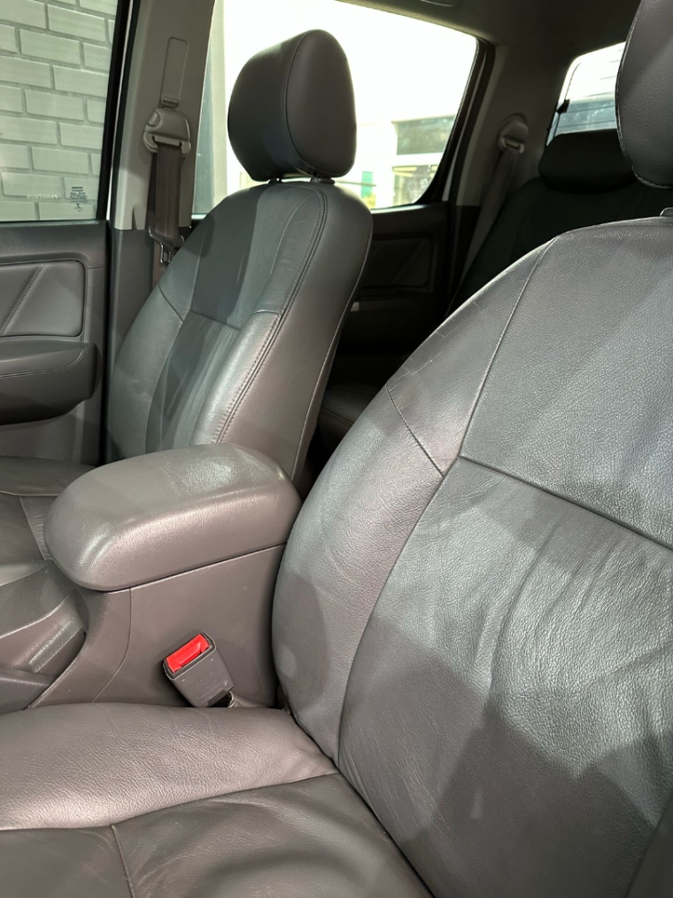 toyota/hilux 2.7 cd 4x4 srv