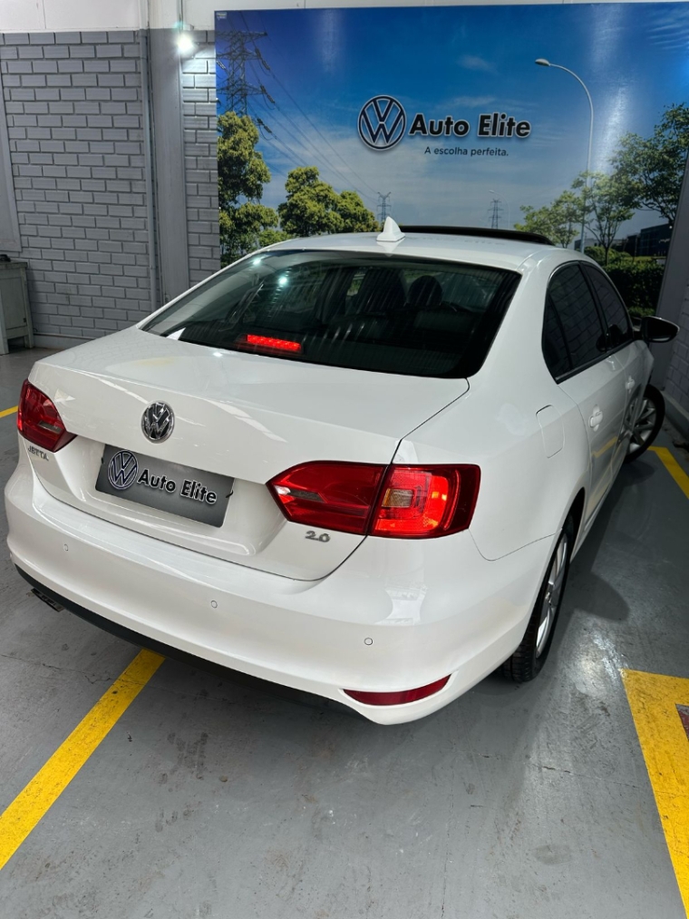 vw/jetta 2.0 manual