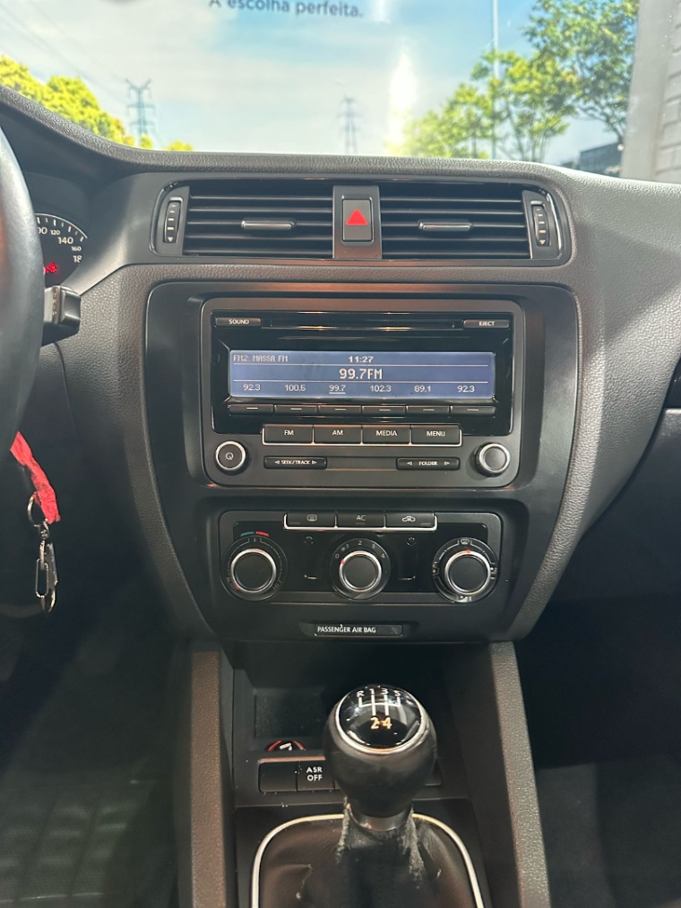 vw/jetta 2.0 manual