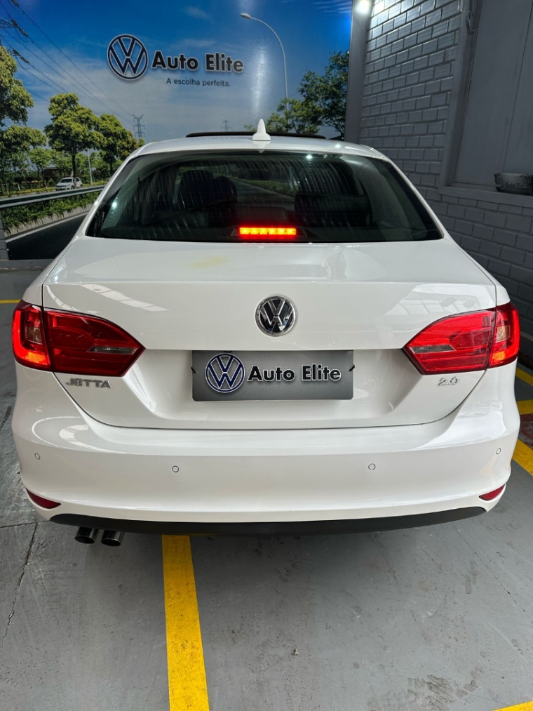 vw/jetta 2.0 manual
