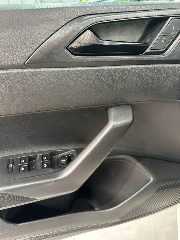 vw/virtus 1.6 automatico