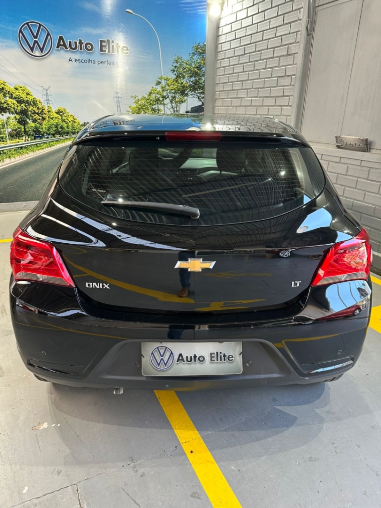 chev/onix lt 1.0