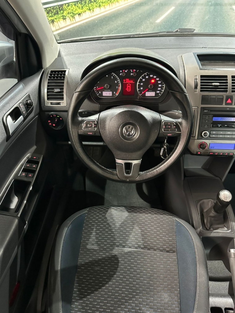 vw/polo sedan 1.6 comfort