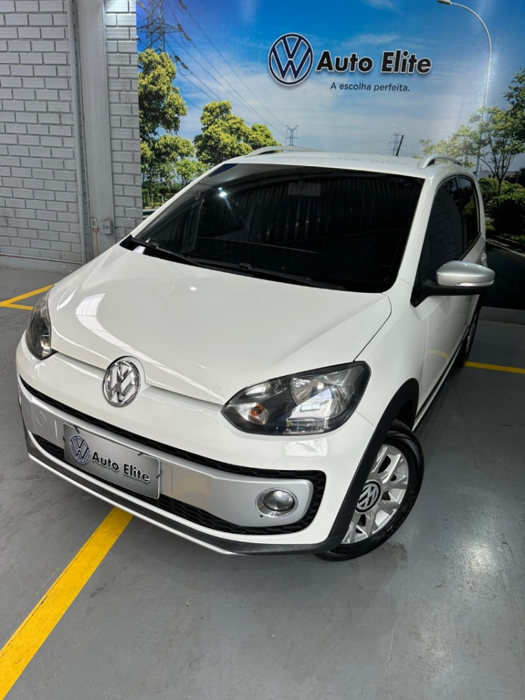 vw/up cross 1.0