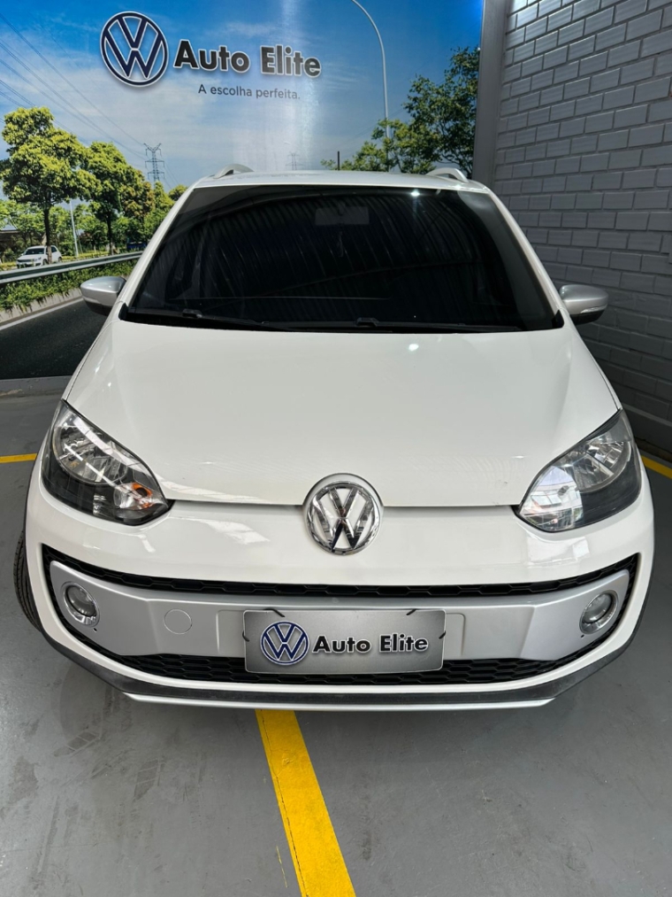 vw/up cross 1.0