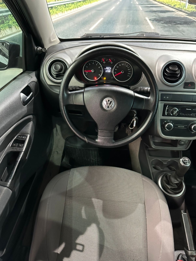 vw/voyage 1.6 comfort unico dono4