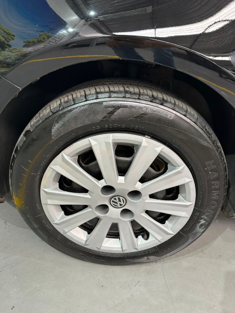 vw/voyage 1.6 comfort unico dono5