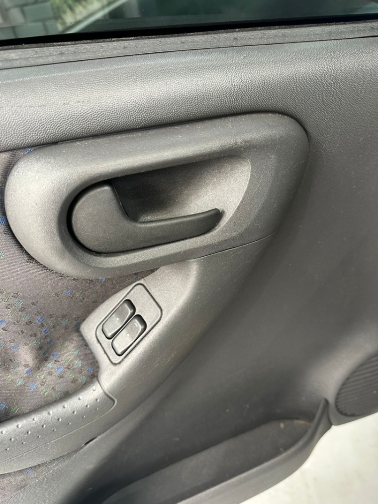 chevrolet corsa 1.4 mpfi maxx 8v flex 4p manual 20127