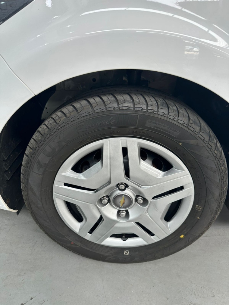 chevrolet onix 1.0 mpfi joy 8v flex 4p manual 201912