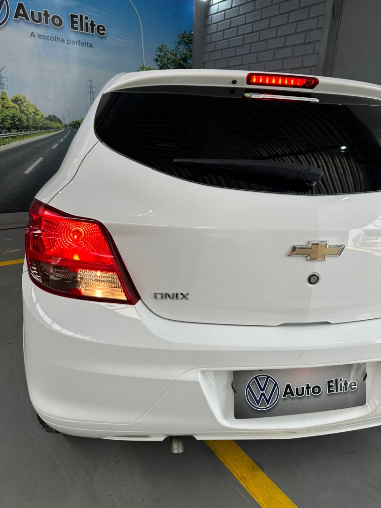 chevrolet onix 1.0 mpfi joy 8v flex 4p manual 20196