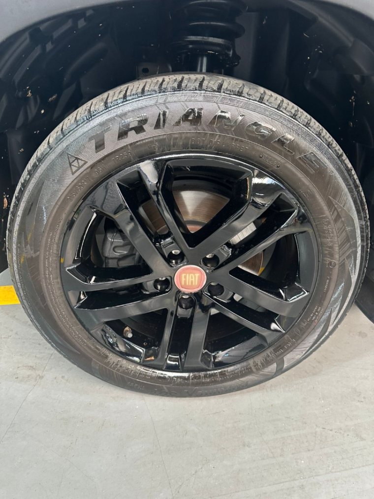 fiat toro 1.8 16v evo flex freedom at6 4p automatico 201811