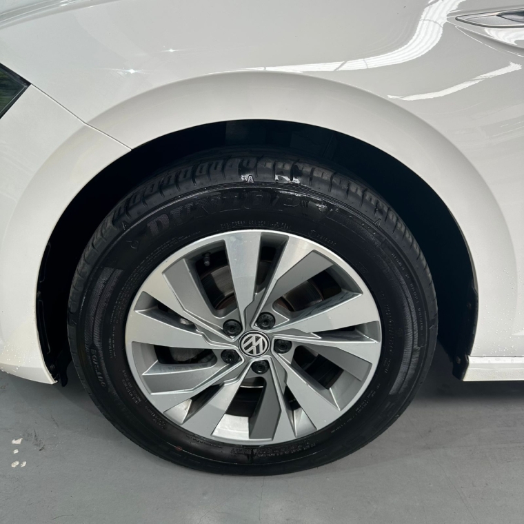 volkswagen polo 1.0 200 tsi comfortline automatico flex 4p 201811