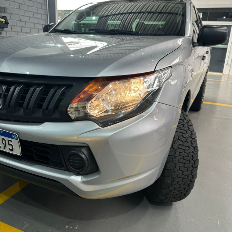 mitsubishi l200 triton 2.4 16v turbo diesel gl cd 4x4 manual 2.8 4p 20221