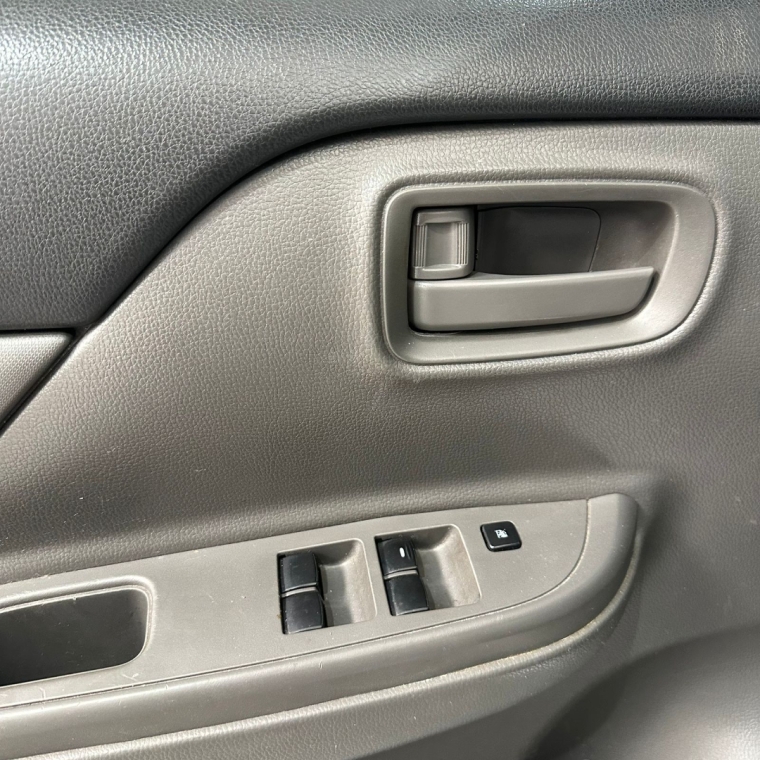 mitsubishi l200 triton 2.4 16v turbo diesel gl cd 4x4 manual 2.8 4p 20228