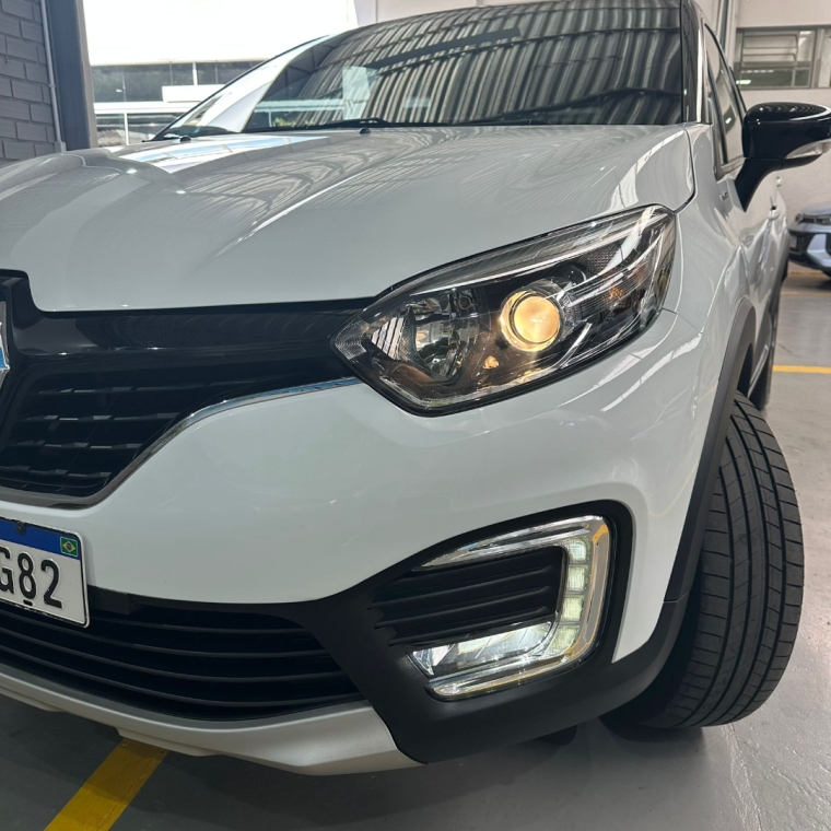 renault captur 2.0 16v hi-flex bose automatico 1.6 flex 4p 20212