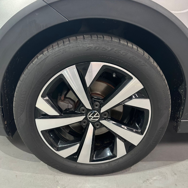 volkswagen nivus 1.0 200 tsi total flex highline automatico 4p 202111