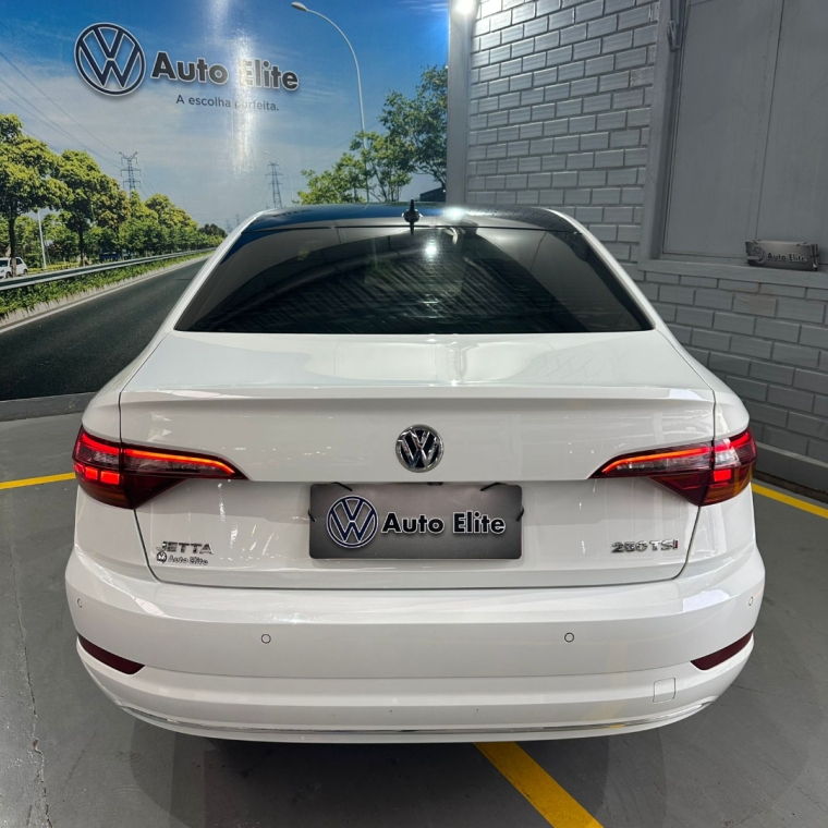 volkswagen jetta 1.4 250 tsi total flex comfortline tiptronic 4p automatico 20184
