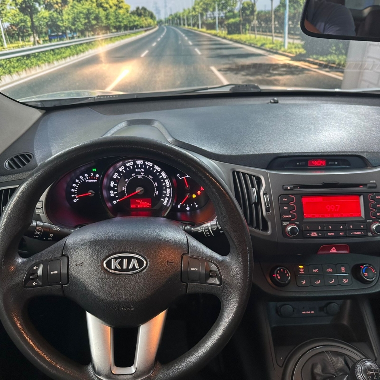 kia sportage 2.0 ex 4x2 16v gasolina 4p manual 201110