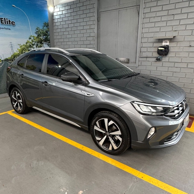 volkswagen nivus 1.0 200 tsi total flex highline automatico 4p 20243