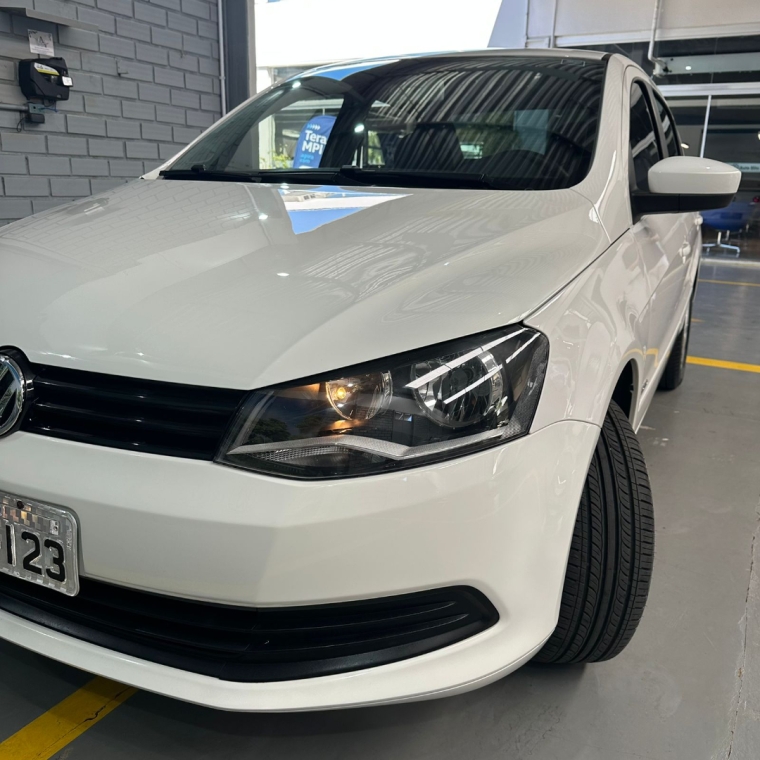 volkswagen voyage 1.6 mi 8v flex 4p automatizado semiautomatico 20141