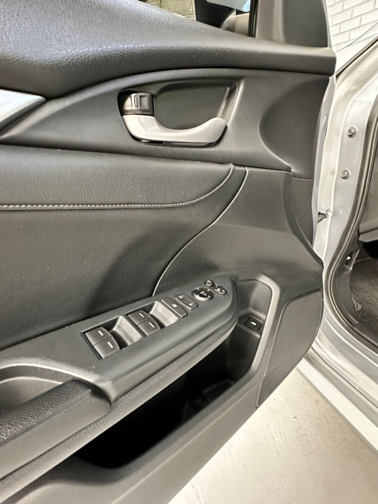 honda civic 2.0 16v flexone ex 4p cvt flex automatico 20177