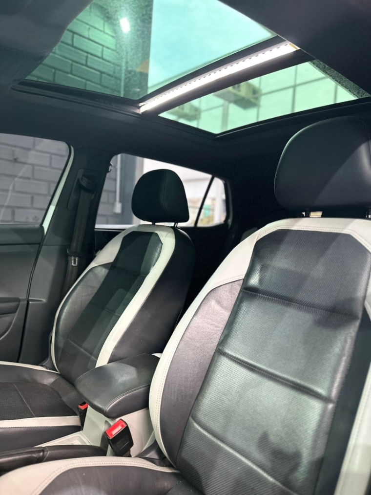 volkswagen t-cross 1.4 250 tsi total flex highline automatico 4p 202012