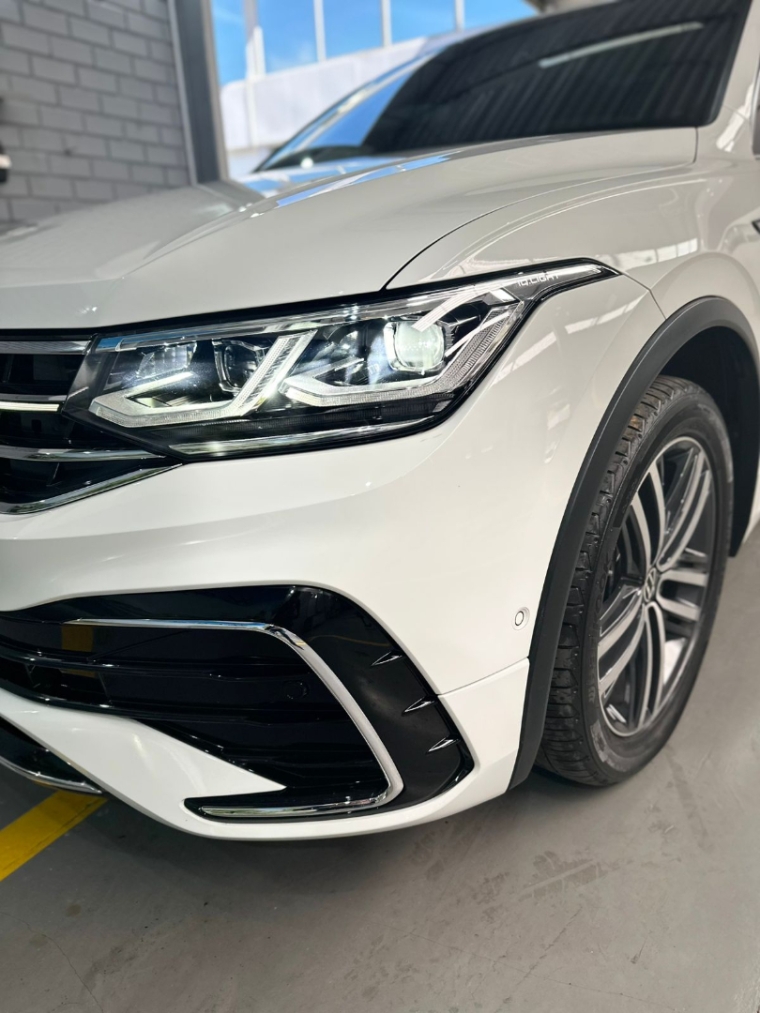 volkswagen tiguan 2.0 300 tsi gasolina allspace r-line automatico 4p 20241