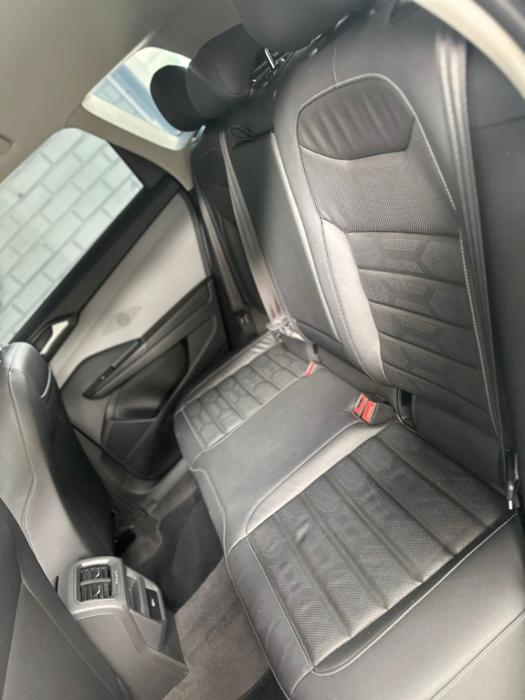 volkswagen taos 1.4 250 tsi total flex comfortline automatico 4p 202211