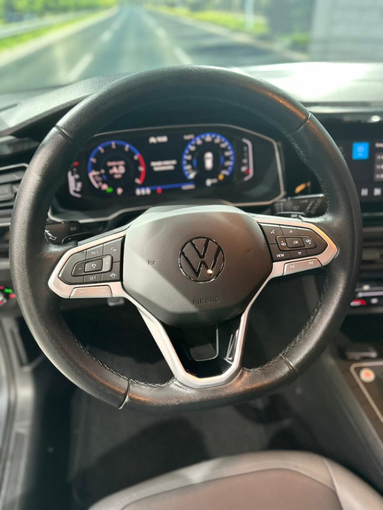 volkswagen nivus 1.0 200 tsi total flex highline automatico 4p 20229