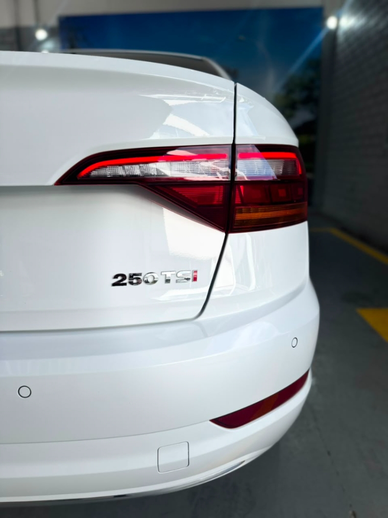 volkswagen jetta 1.4 250 tsi total flex comfortline tiptronic 4p automatico 20205