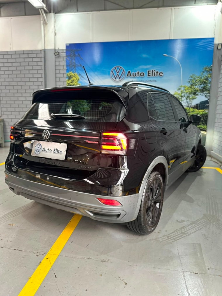 vw/t-cross 200tsi the town4