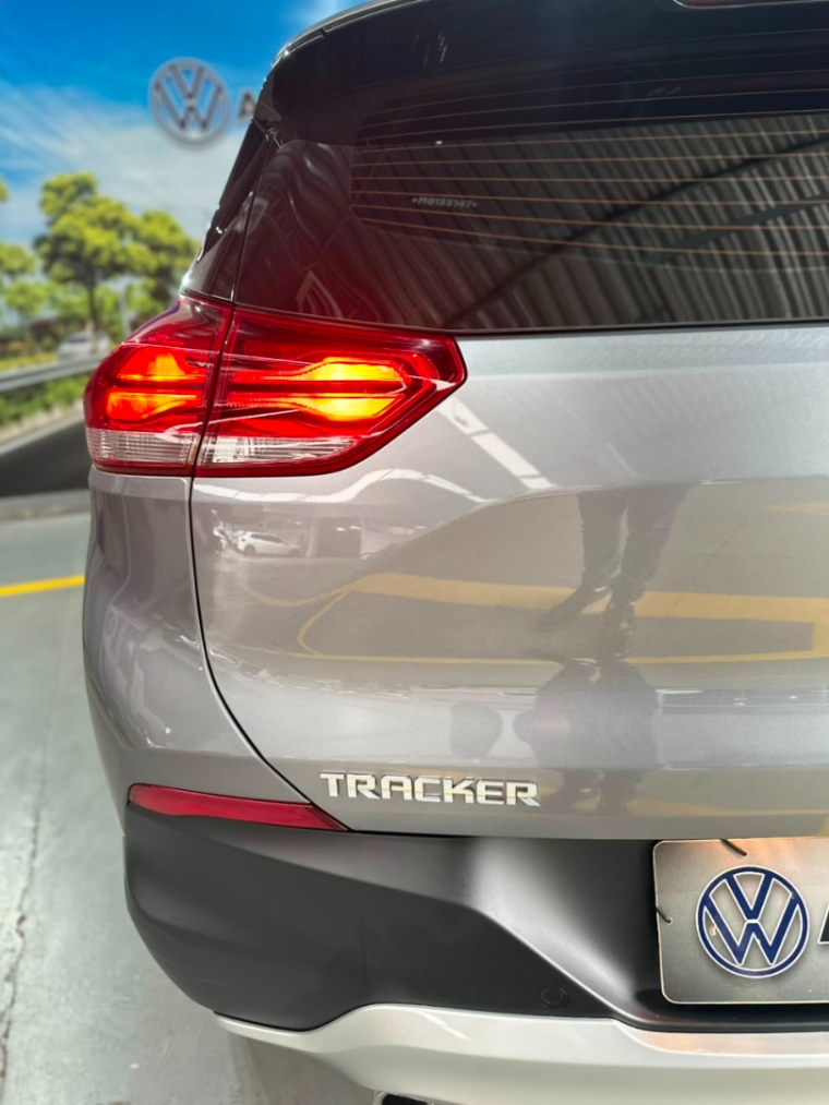 gm/tracker 1.2t ltz automatico6