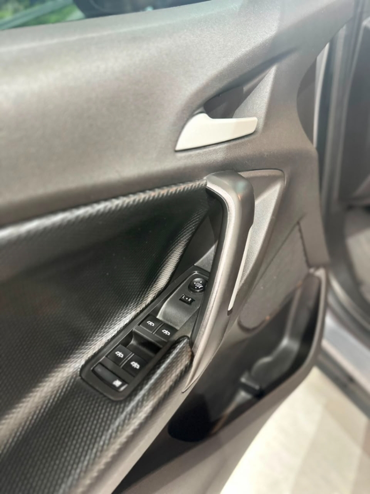 gm/tracker 1.2t ltz automatico13