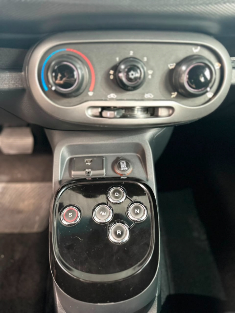 fiat uno 1.4 evo sporting 8v flex 4p automatizado semiautomatico 201611