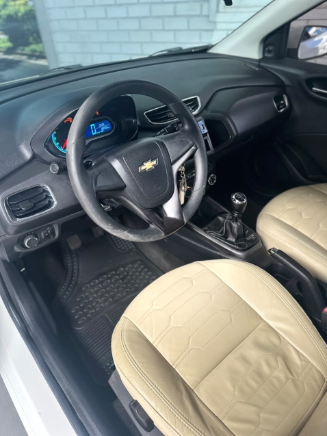 chevrolet onix 1.0 mpfi lt 8v flex 4p manual 20137