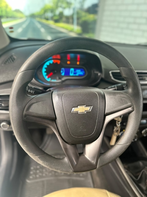 chevrolet onix 1.0 mpfi lt 8v flex 4p manual 20138