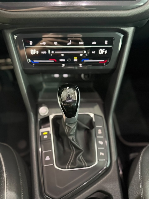 volkswagen tiguan 2.0 300 tsi gasolina allspace r-line automatico 4p 202413