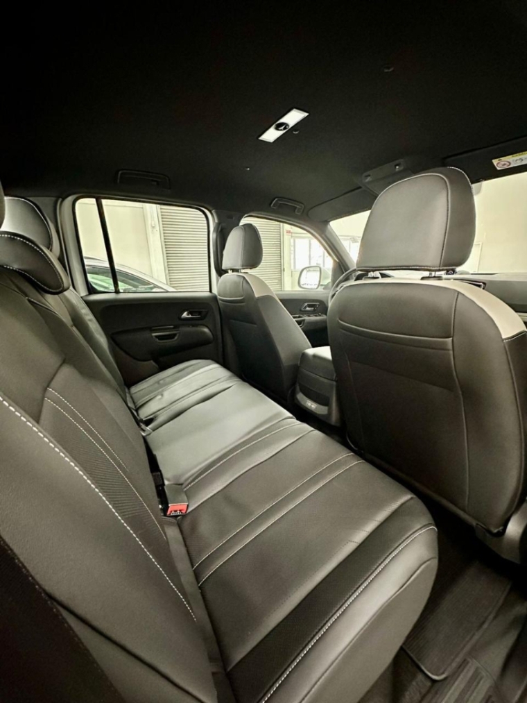volkswagen amarok 3.0 v6 tdi diesel highline cd 4motion automatico 4p 2025