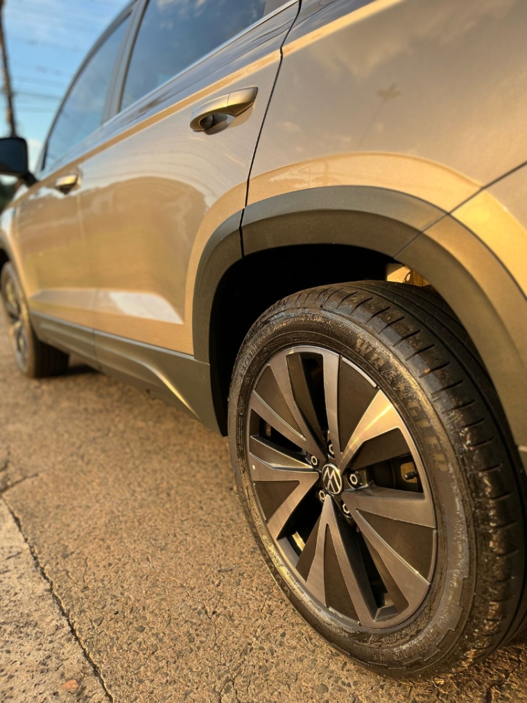 volkswagen taos 1.4 250 tsi total flex highline automatico 4p 2022