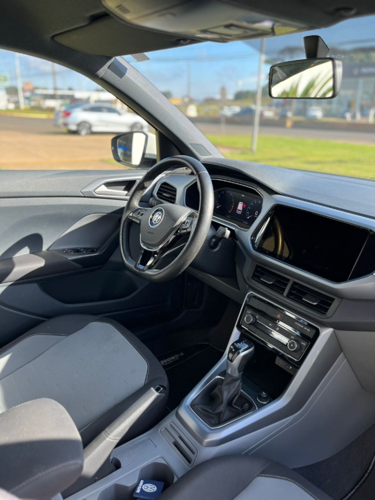 volkswagen t-cross 1.0 200 tsi total flex comfortline automatico 4p 2021