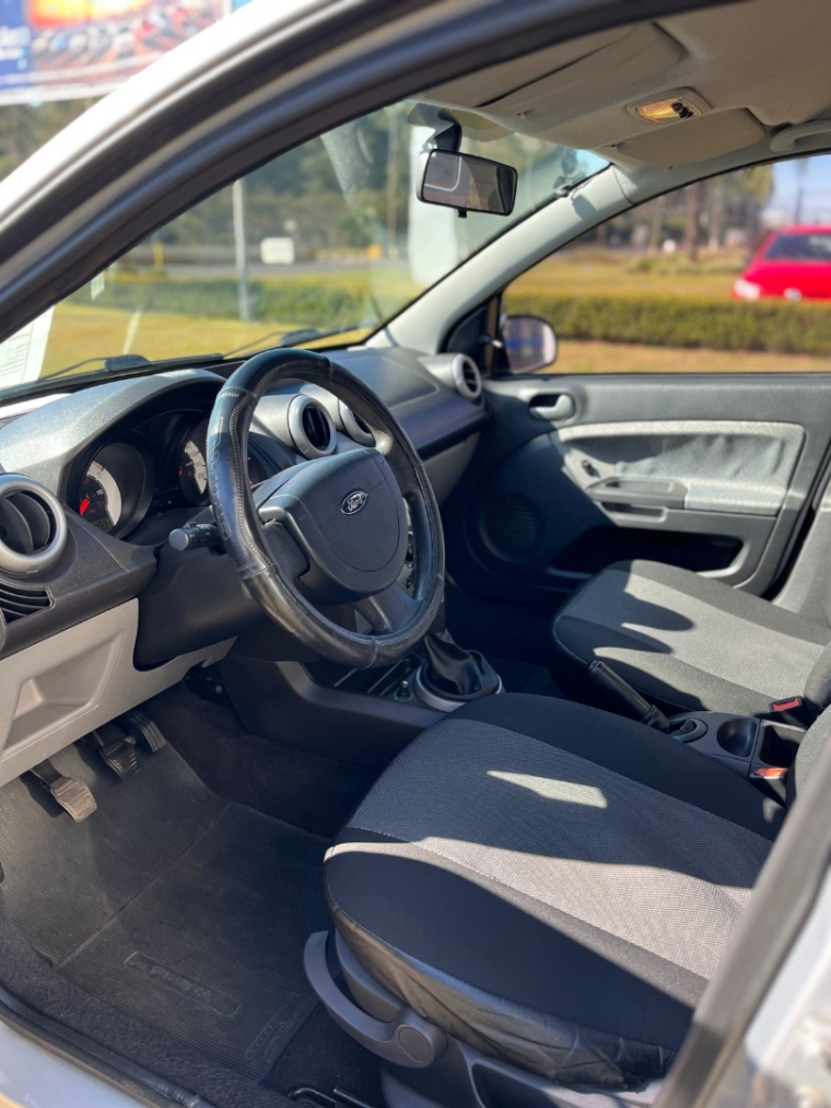 ford fiesta 1.6 mpi sedan 8v flex 4p manual 2009
