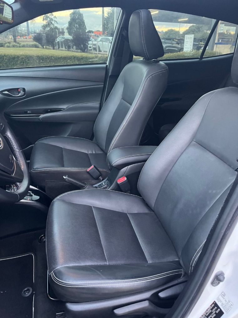 toyota yaris 1.5 16v flex xls connect multidrive 4p automatico 2023