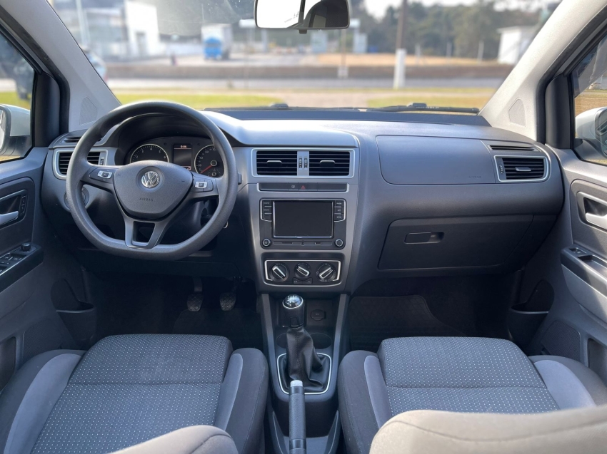 volkswagen fox 1.6 msi total flex connect 4p manual 2020