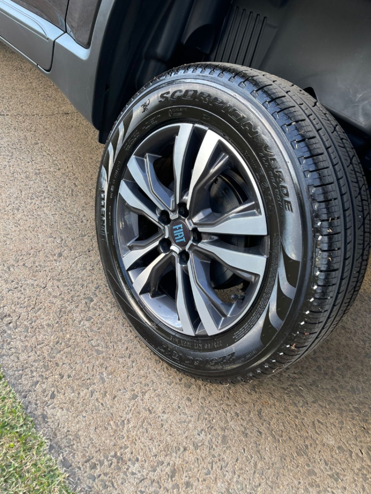 fiat toro 1.3 turbo 270 flex freedom at6 4p automatico 2024