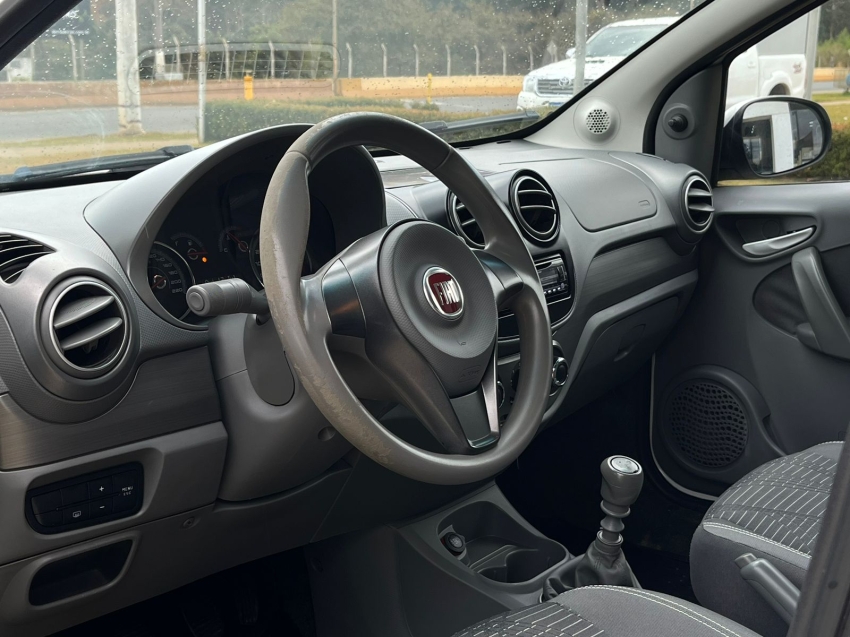 fiat palio 1.0 mpi attractive 8v flex 4p manual 2016
