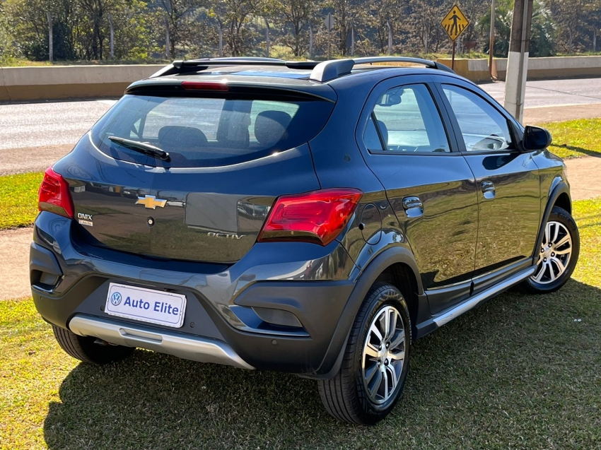 chevrolet onix 1.4 mpfi activ 8v flex 4p manual 2017