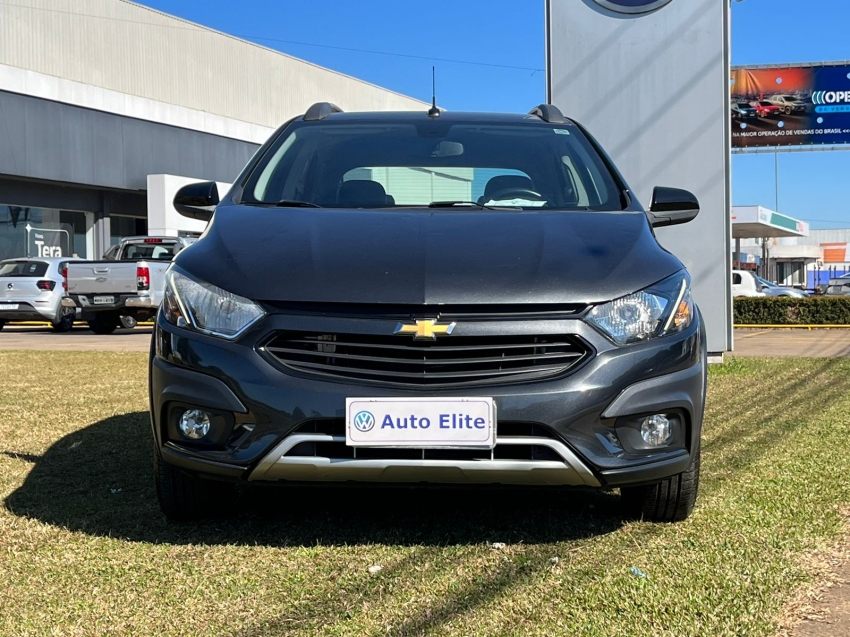 chevrolet onix 1.4 mpfi activ 8v flex 4p manual 2017 chevrolet onix 1.4 mpfi activ 8v flex 4p manual 2017