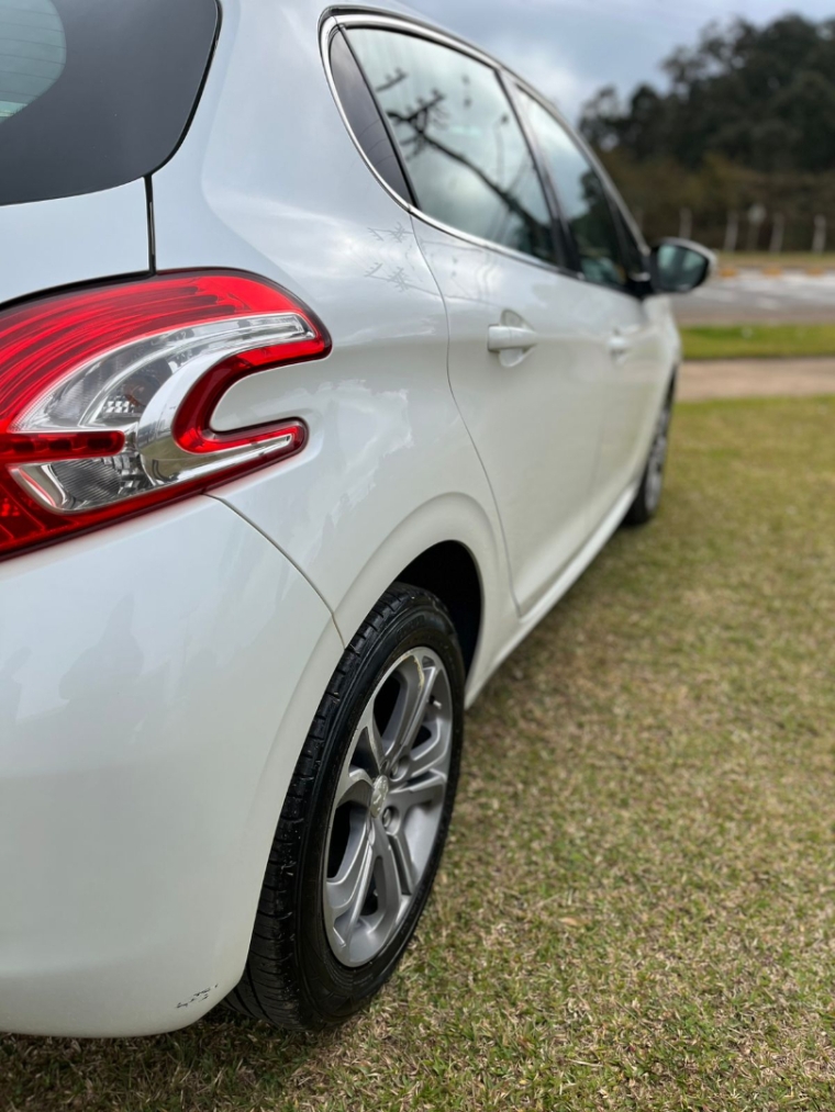 peugeot 208 1.6 griffe 16v flex 4p manual 2015