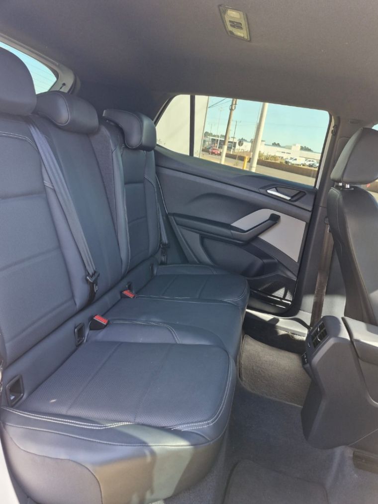 volkswagen t-cross 1.0 200 tsi total flex automatico 4p 2024