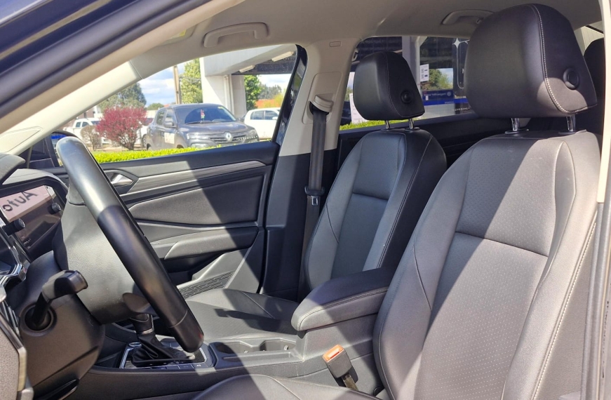 volkswagen jetta 1.4 250 tsi total flex comfortline tiptronic 4p automatico 2018